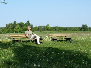 kritischer Rundblick auf den Park