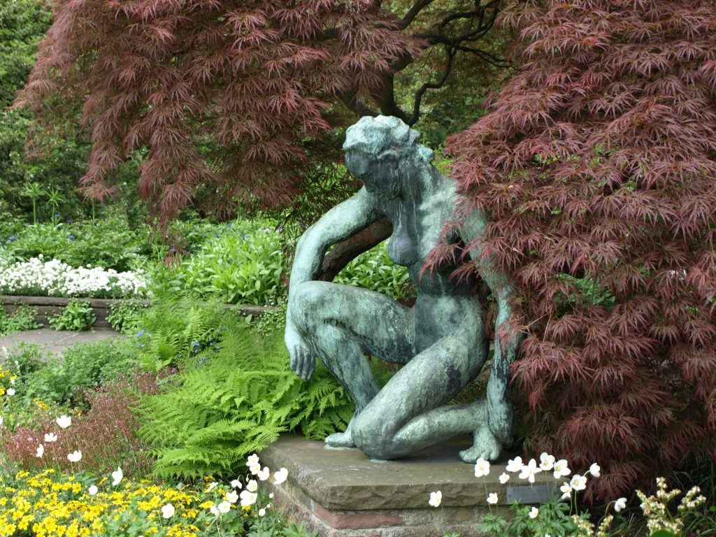 Bronze-Skulptur im Stadtpark Hannover